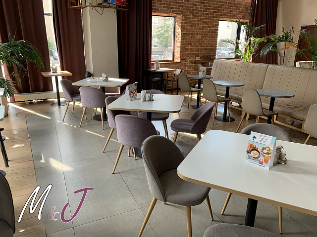 Стулья от Mike & Jane для FoodStory